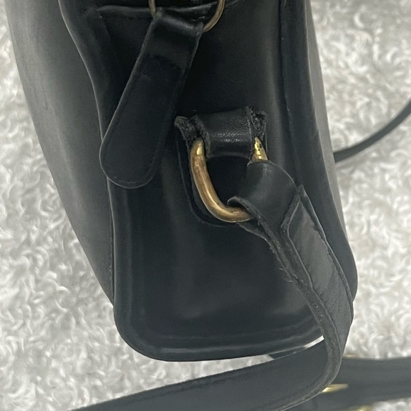 Coach | Vintage British Metropolis Crossbody Bag - Picture 4 of 16